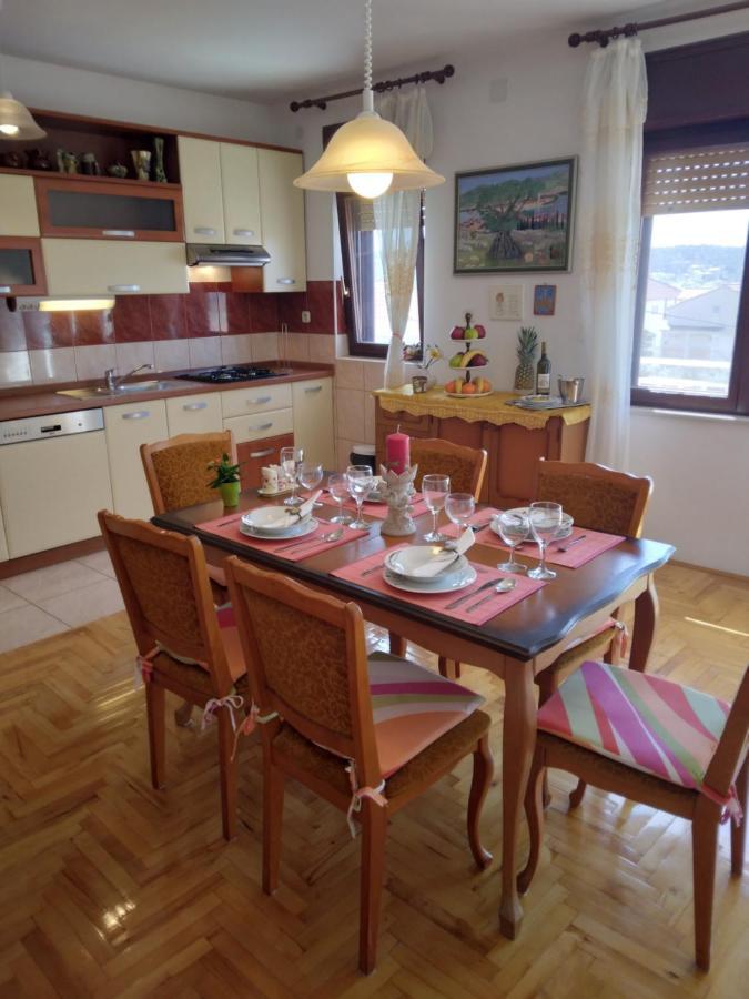 Apartment Meri Trogir Luaran gambar