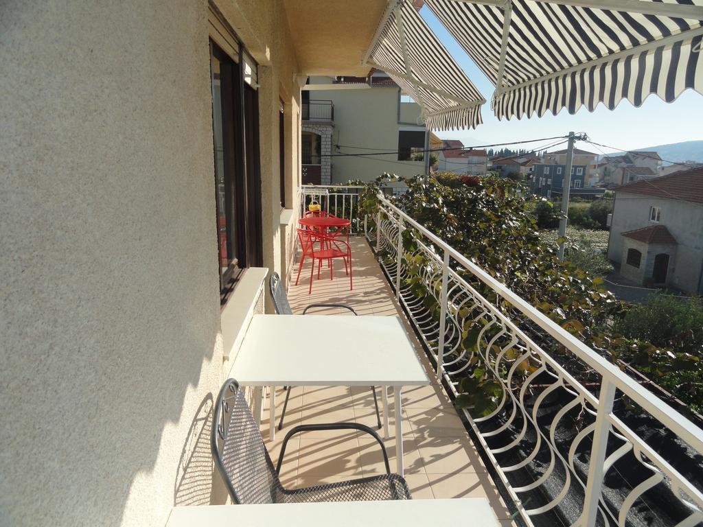 Apartment Meri Trogir Luaran gambar